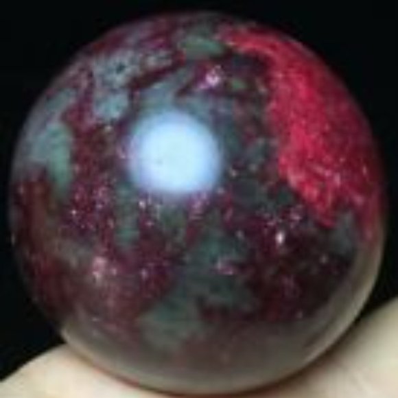 Red Plum Jade Blossom - Picture 3 of 4